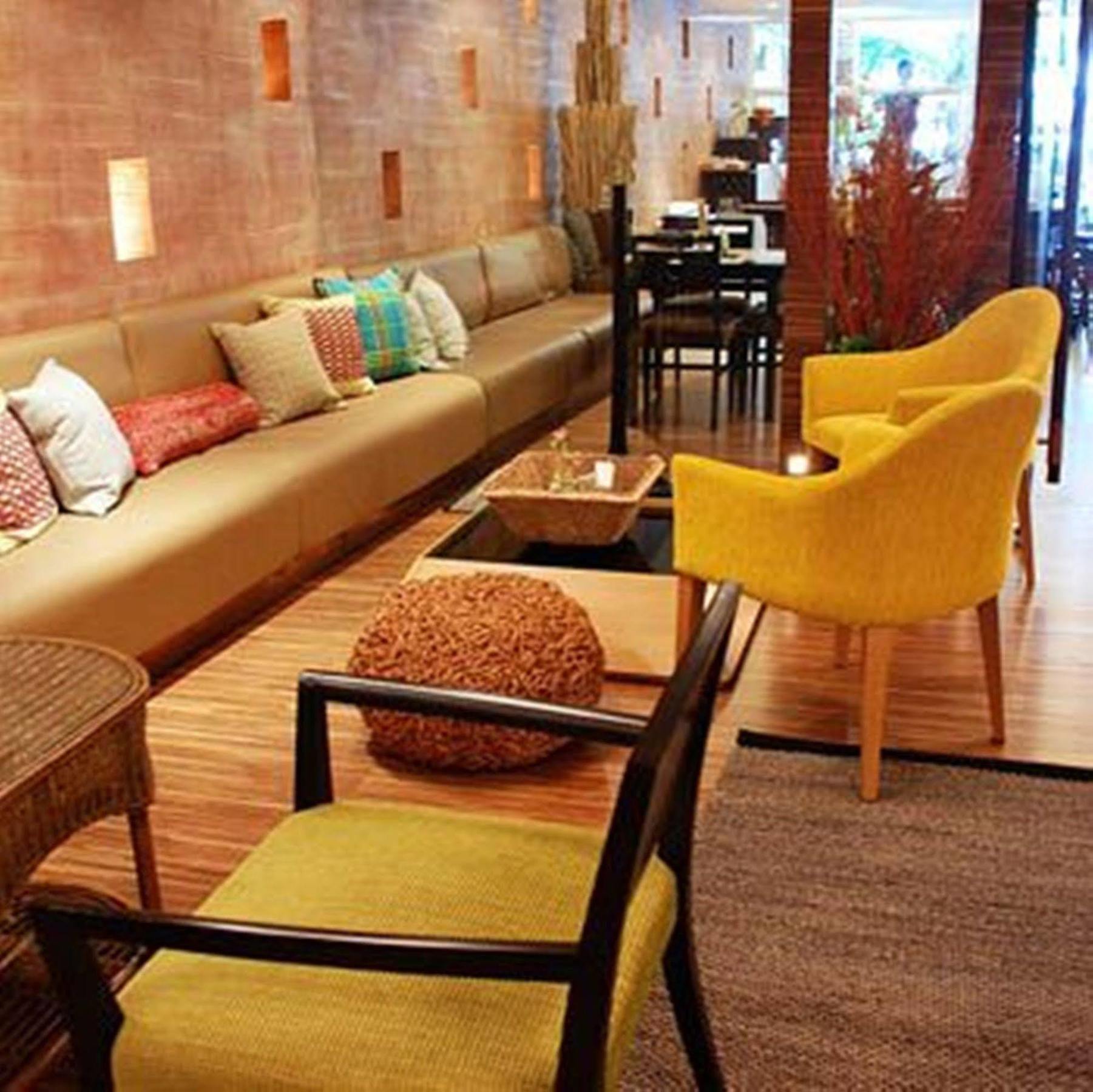Отель Baboona Beachfront Living 3*